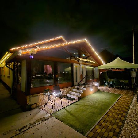 Ferienwohnung Family Friendly Gyál Exterior foto