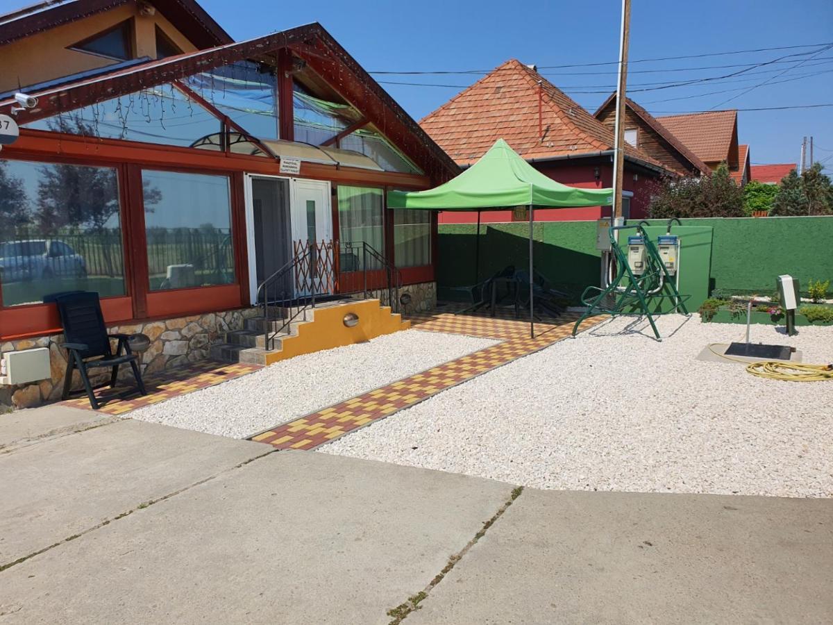 Ferienwohnung Family Friendly Gyál Exterior foto